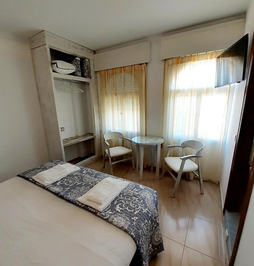 פואנגירולה Hostal Kokkola מראה חיצוני תמונה