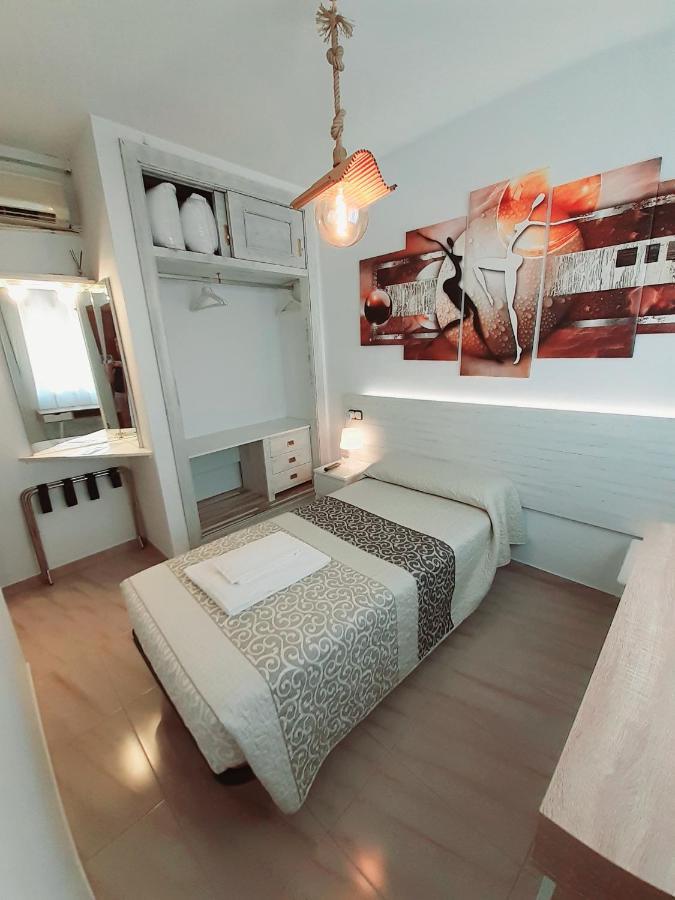 פואנגירולה Hostal Kokkola מראה חיצוני תמונה
